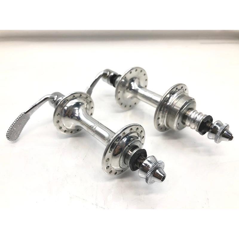 カンパニョーロ 丸穴ハブ Campagnolo NUOVO TIPO 未使用箱入 カンパニョーロ 丸穴ハブ Campagnolo NUOVO TIPO 未使用箱入