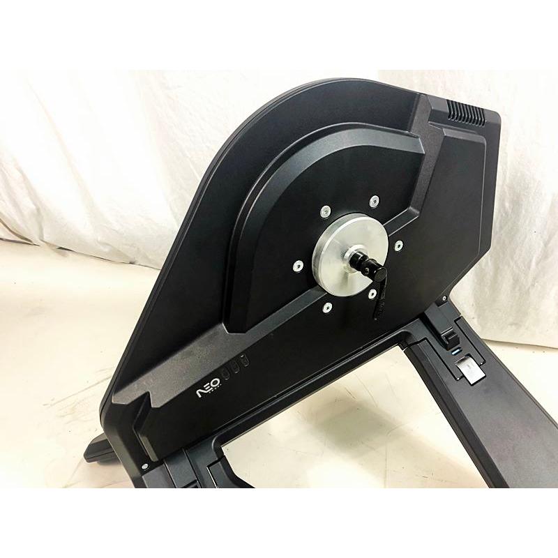 TACX NEO Smart T2800 ダイレクトドライブスマートトレーナー TACX NEO Smart T2800 | ローラー台 - ROOM ROADERS