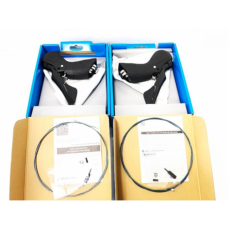 シマノ 未使用品 SHIMANO 105 ST-R7020 左右セット 油圧DISC