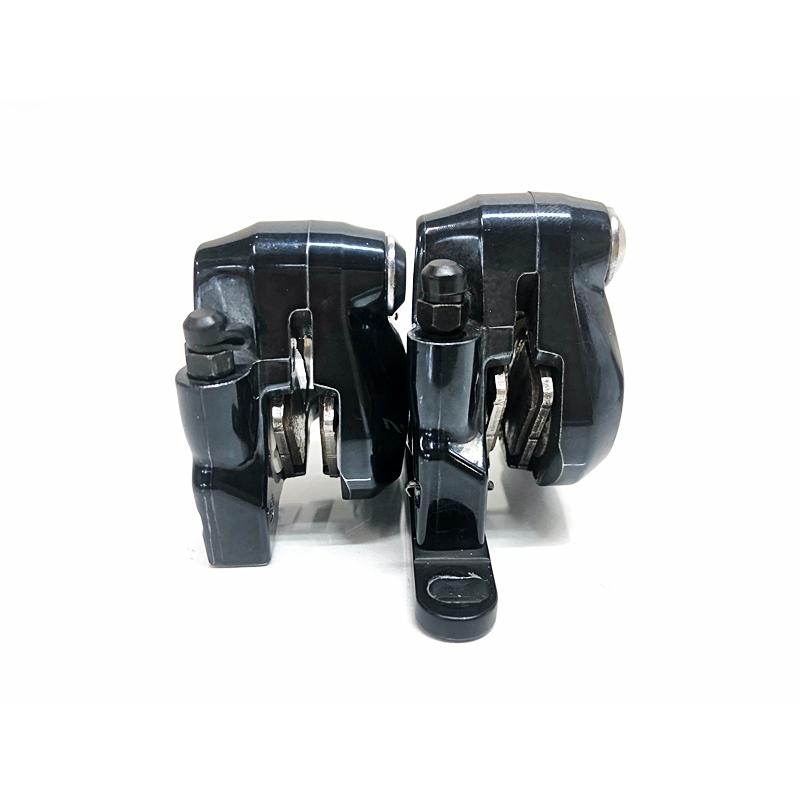 SHIMANO ULTEGRA油圧ディスクブレーキキャリパーBR-R8070前後 SHIMANO 「シマノ」 ULTEGRA BR-R8070 油圧ディスクブレーキ