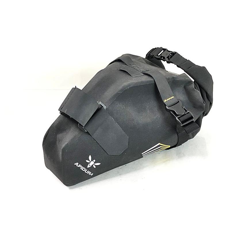 アピデュラ APIDURA レーシングサドルバッグ RACING SADDLE BAG 