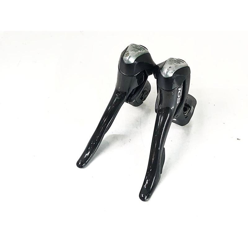 SHIMANO 105 フロント＆リアディレイラー、シフトレバー組 未使用品！ シマノ（SHIMANO） 訳アリ SHIMANO 105 ST-5600 変速レバー シフト