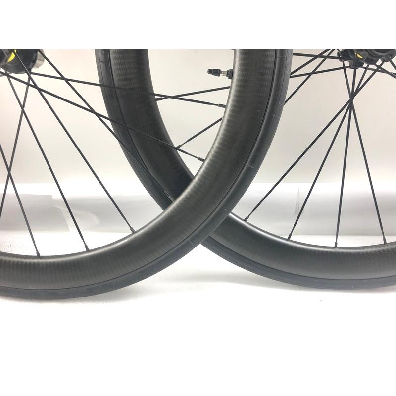 MAVIC COSMIC PRO CARBON UST ホイールセット（前後） マビック MAVIC COSMIC PRO CARBON UST ホイールセット シマノ