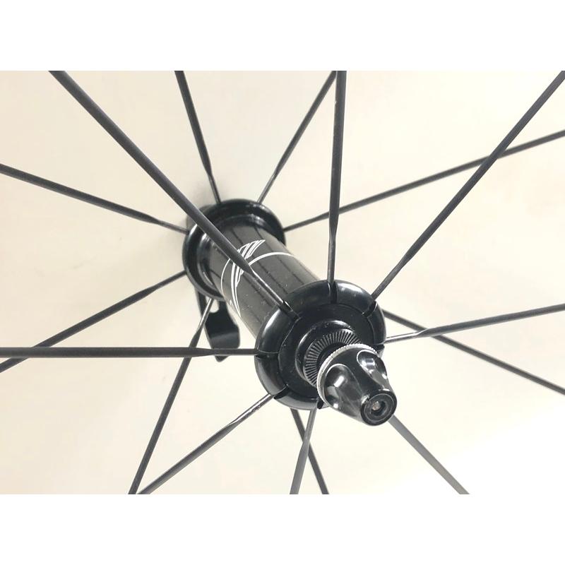 限定値下げ　giant SLR1 カーボンホイール　クリンチャー ジャイアント SLR AERO クラス最軽量級のフルカーボンエアロ