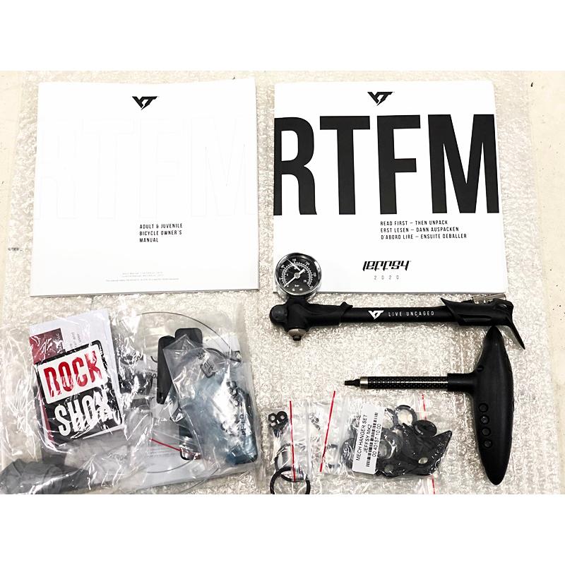 YT Jeffsy 29erフルサス フルカーボン boost規格 (送料無料) YT Jeffsy 29erフルサス フルカーボン boost規格 (送料無料