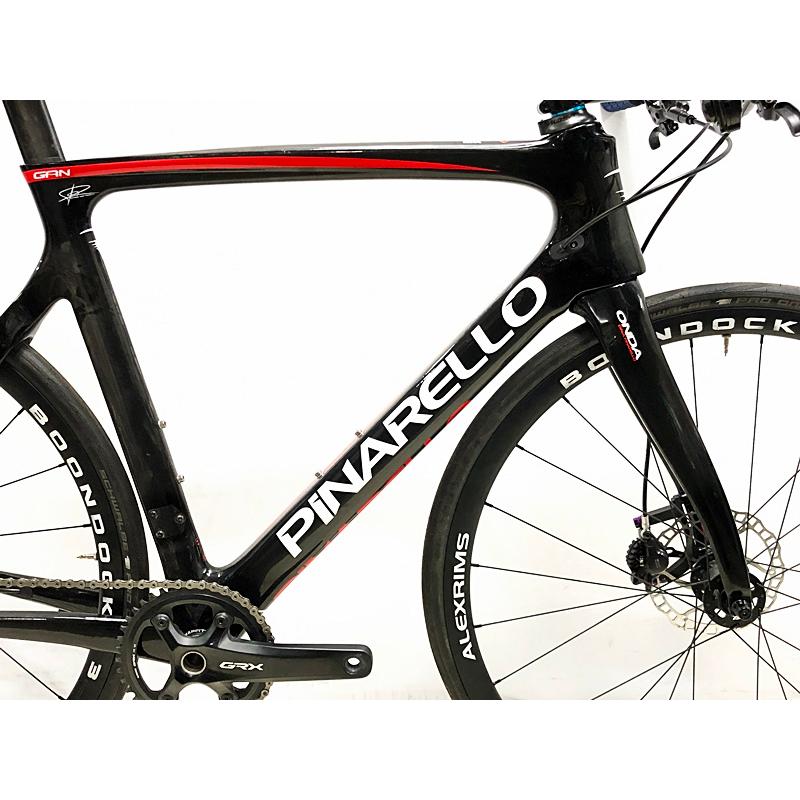 値引きしました（輪行箱発送します。）Pinarello GAN ブラック/レッド さらに値引きしました（輪行箱発送）Pinarello GAN ブラック/レッド