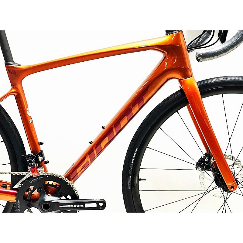 GIANT（ジャイアント） 未走行品 デファイ DEFY ADVANCED 2 105 油圧