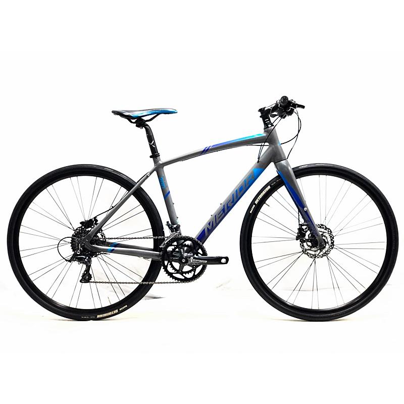 引取限定。 GRAN SPEED 200-D メリダ クロスバイク 室内保管
