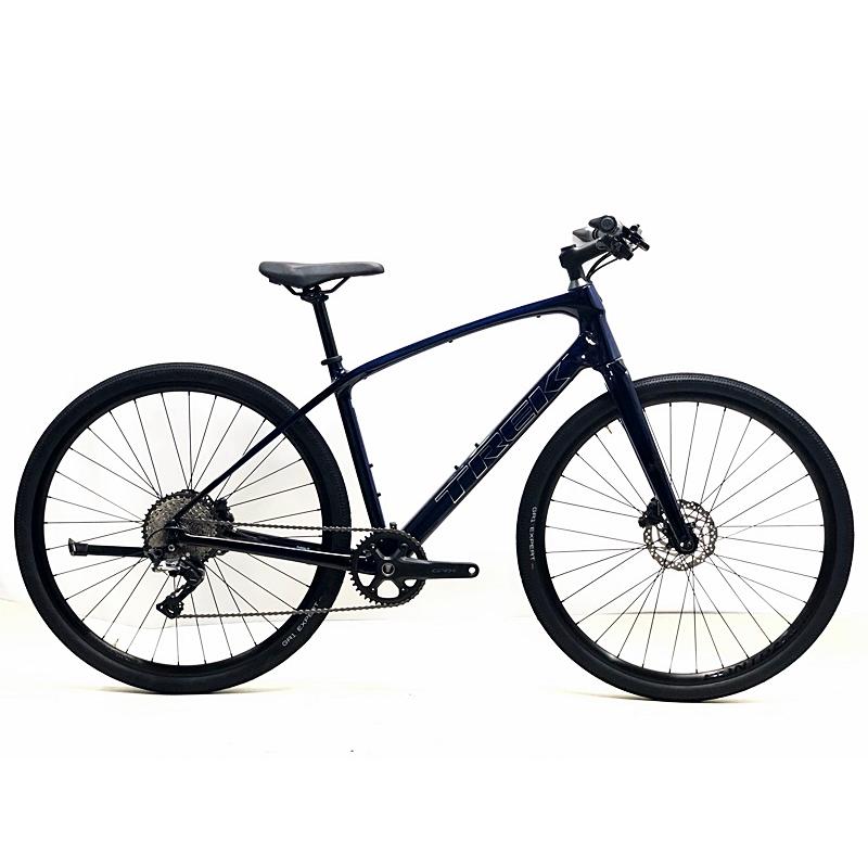 Trek FX Sports 5 M 美品 Trek FX Sports 5 M 美品 2022年モデル】フルカーボンクロスバイク「FX