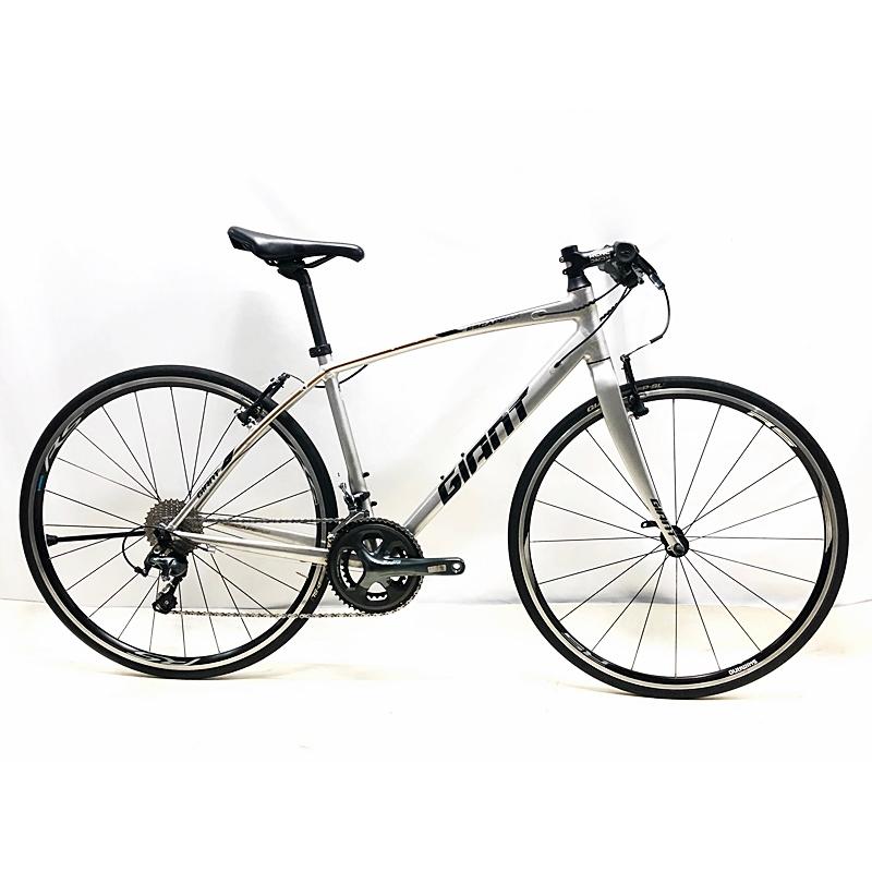 入手困難 クロスバイク GIANT ESCAPE RX1 2019年モデル 中古 格安でお譲りいたします 身長180cm以上の方にお勧め GIANT ESCAPE RX1 SV ESCAPE RX1 2019年モデル｜高額買取のロード