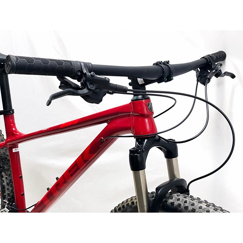 TREK XCALIBER 8 マウンテンバイク　送料無料 TREK ( トレック ) マウンテンバイク X-CALIBER ( エクス