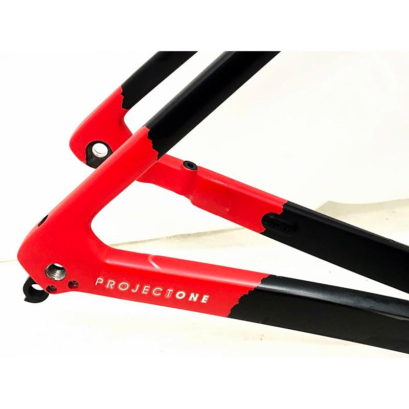 トレック 超美品 TREK DOMANE RSL ロード フレームセット 2024年 トレック 超美品 TREK DOMANE RSL ロード フレームセット 2024年