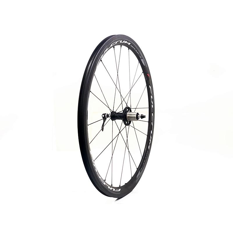 フルクラム レーシングクアトロカーボン RACING QUATTRO CARBON フルクラム レーシングクアトロカーボン RACING QUATTRO CARBON