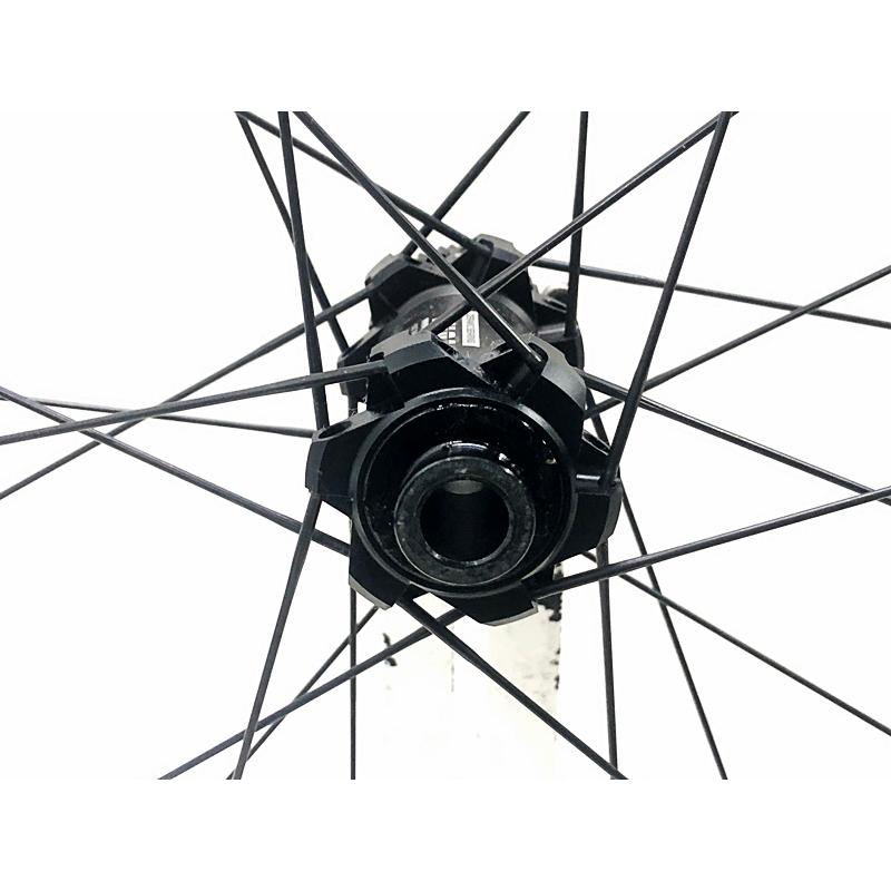 OROME VALAR TH30 リム シマノ カーボンホイールセット CS付き OROME VALAR TH30 リム シマノ カーボンホイールセット CS付き