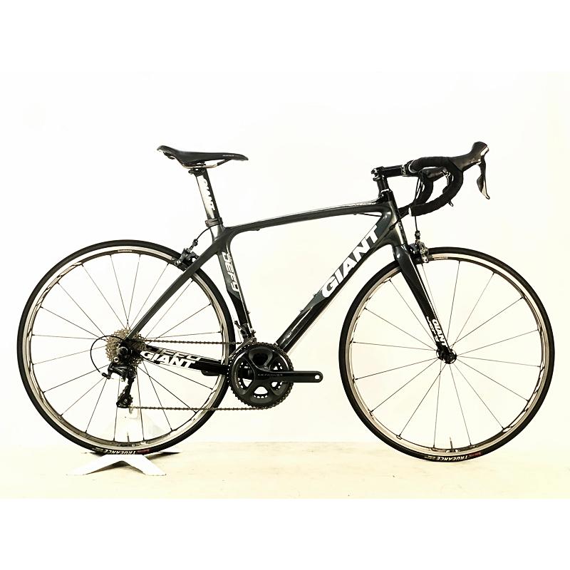 ロードバイク GIANT DEFY Advanced カーボン フレーム カーボンフレームのGIANT DEFY、ロードバイ ク