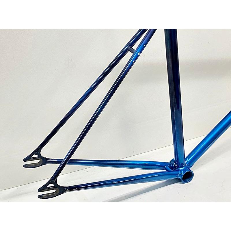 NJS ピストバイク　フレーム　ボンバープロ 早速組んでみた〜Bomber pro編〜 | ブローチャーズ - BROTURES