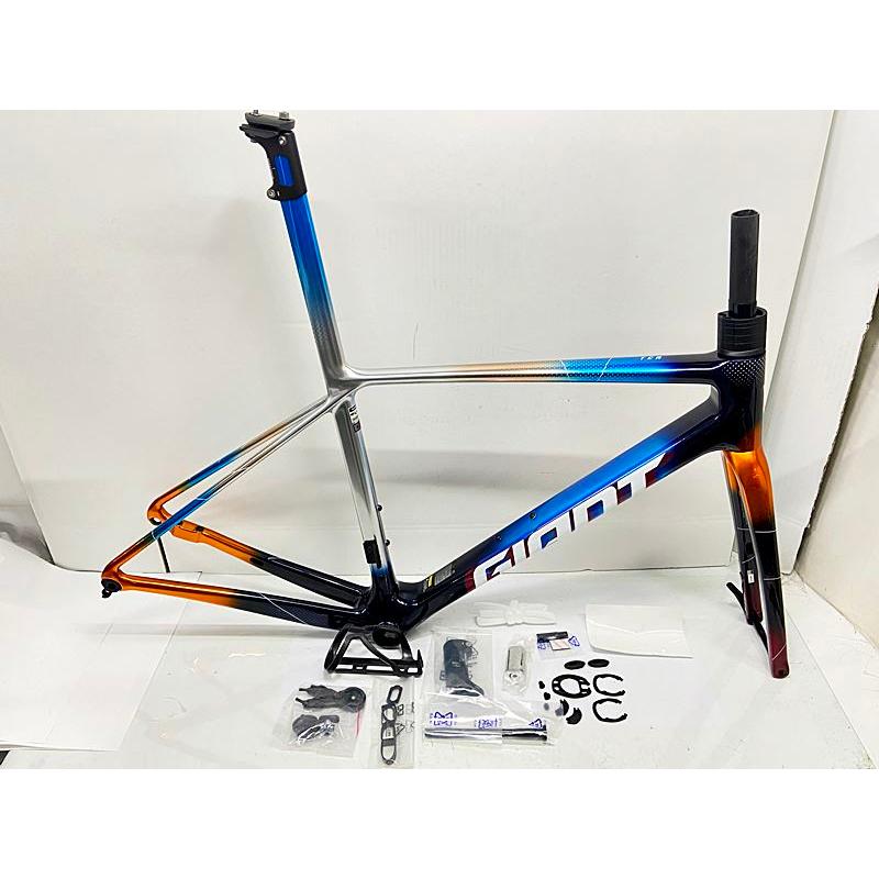 未使用品 ジャイアント GIANT ティーシーアール TCR ADVANCED SL TEAM