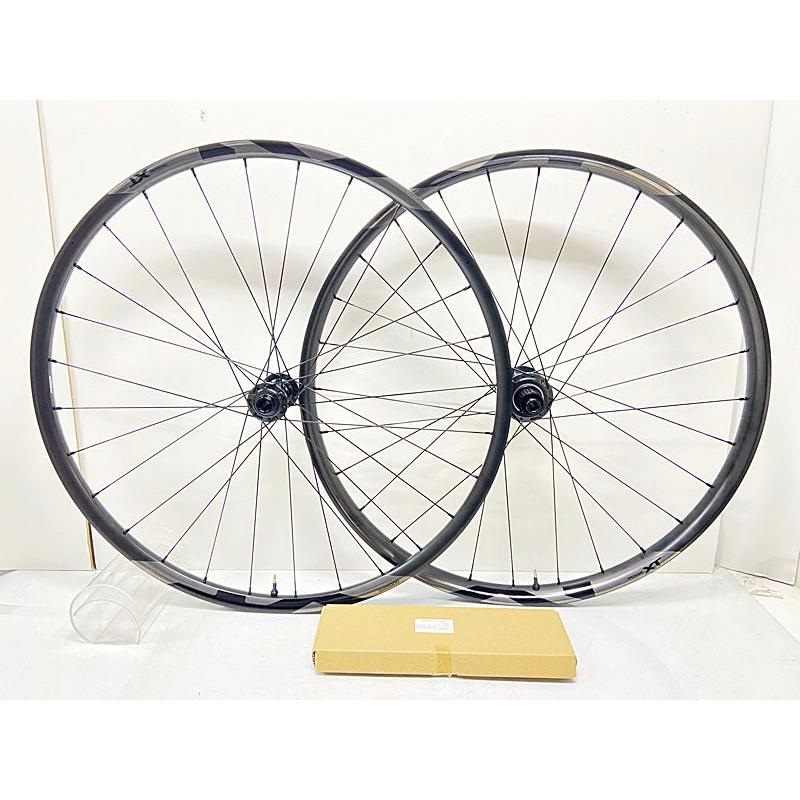 超美品 シマノ SHIMANO デオーレ DEORE XT WH-M8200 ホイールセット
