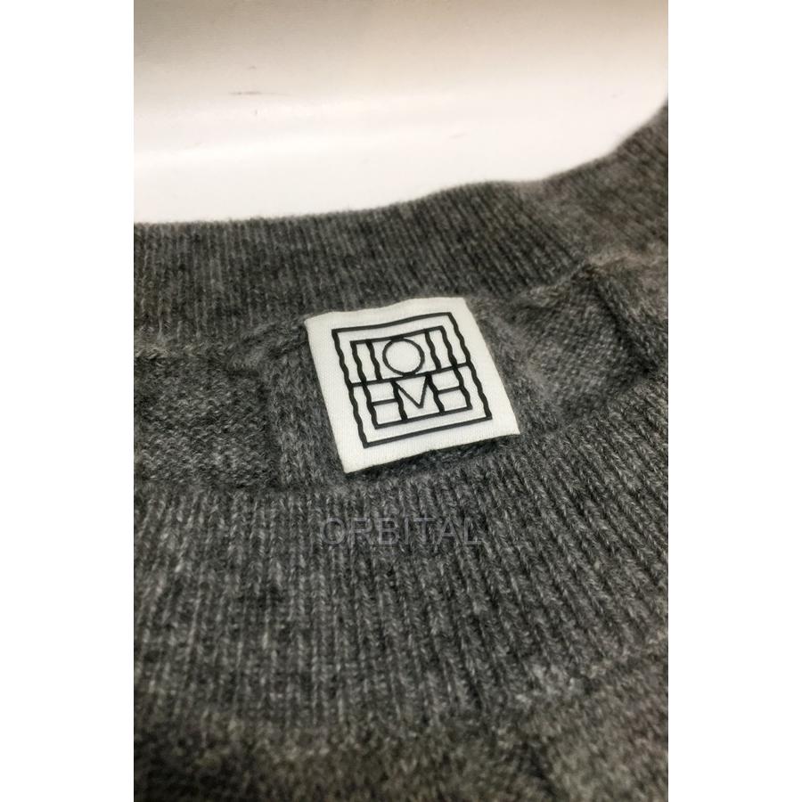 TOTEME カシミヤ ケーブルニット セーター チャコールグレー TOTEME カシミヤ ケーブルニット セーター チャコールグレー