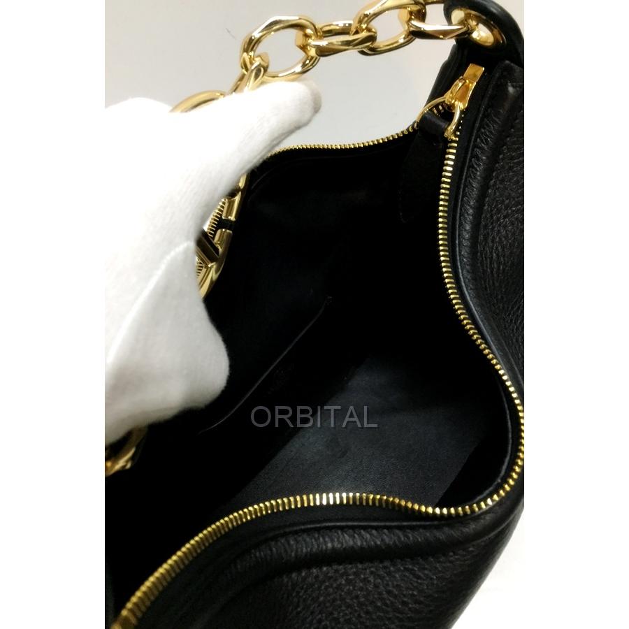 国内発 VALENTINO Vロゴ ブラックレザー ムーンホーボーバッグ 関税込☆VIP価格【VALENTINO】Vロゴ ムーン ホーボーバッグ