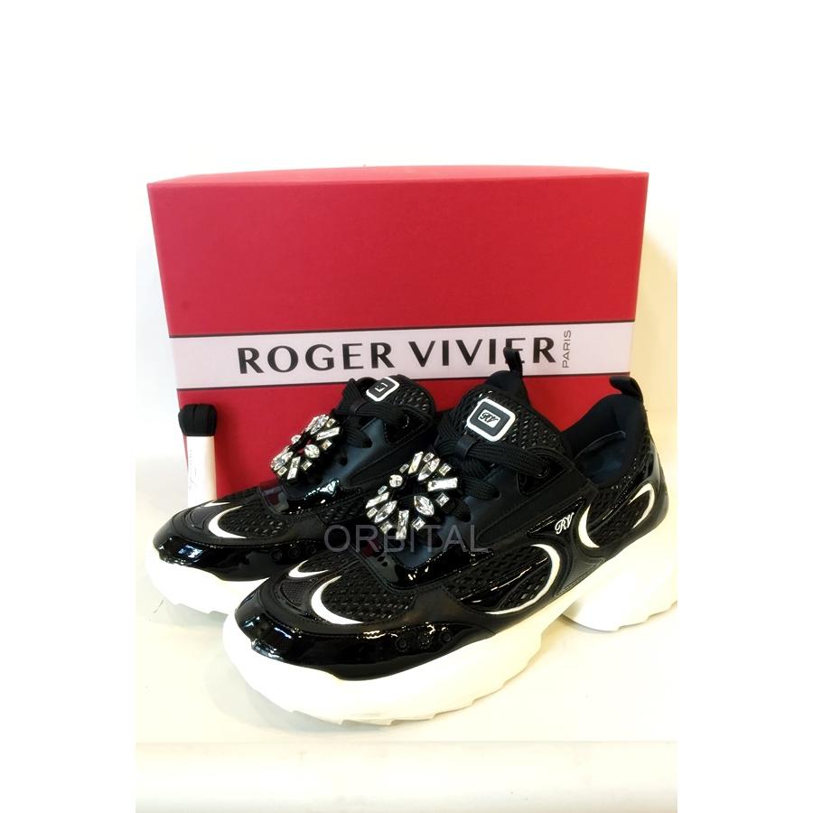 Roger Vivier（ロジェヴィヴィエ） 代官山)Roger Vivier Viv on the