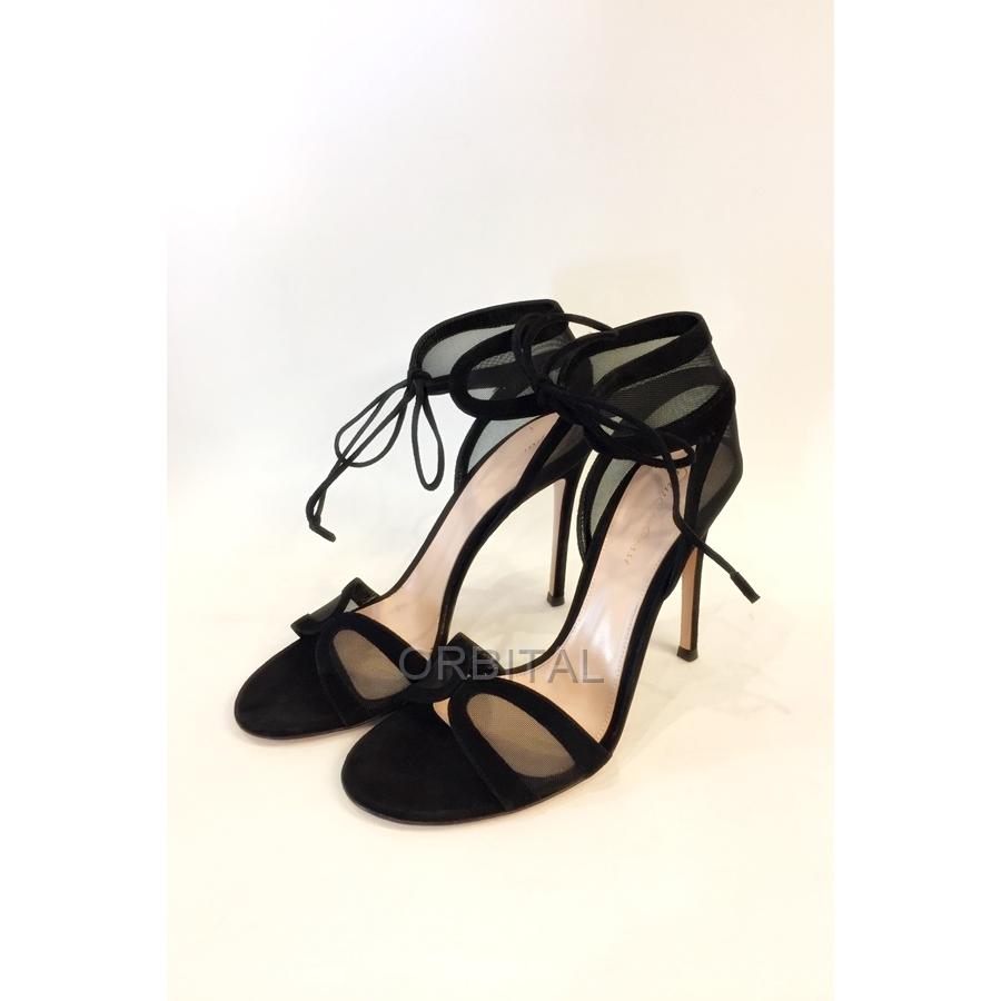 美品Gianvito Rossi サンダル　ブラック36サイズ Gianvito Rossi（ジャンヴィト ロッシ） 代官山)Gianvito Rossi FALENE