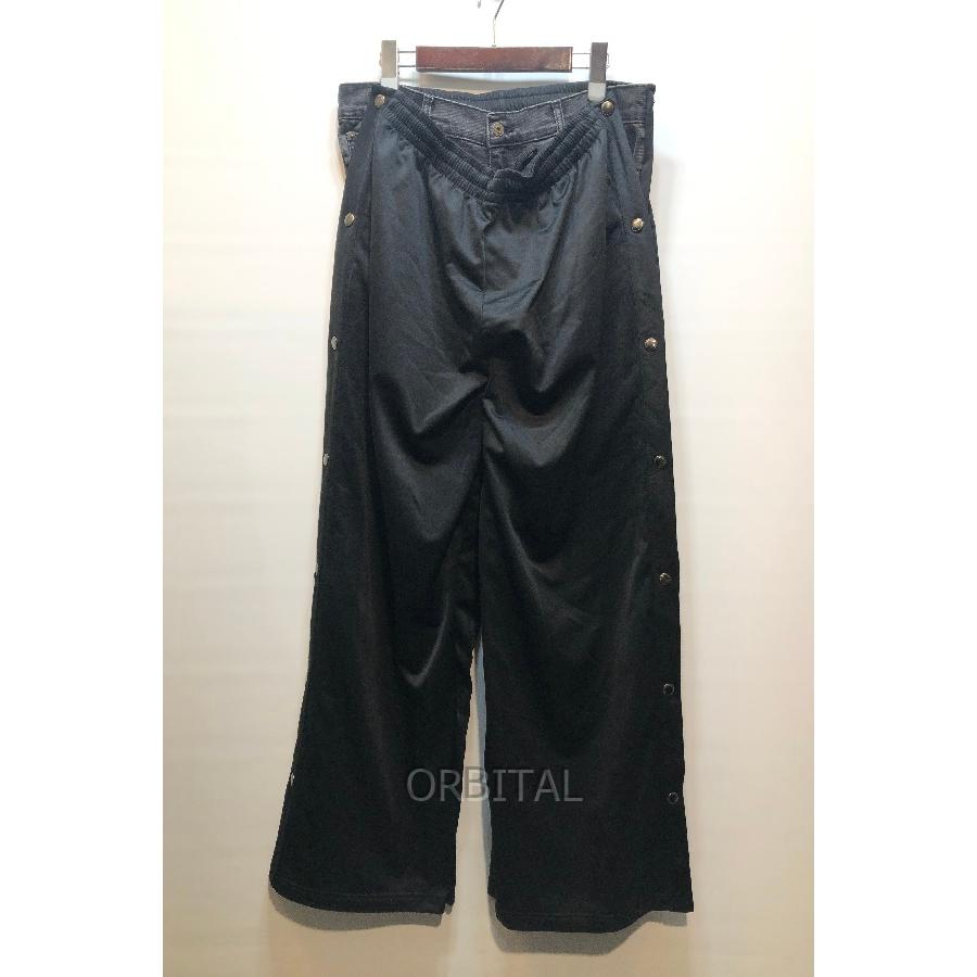 YPROJECT 黒 パンツ 経堂) ワイプロジェクト YPROJECT 23AW logo-embroidered