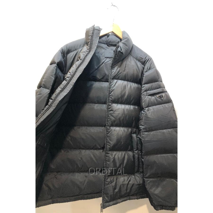 PRADA 経堂) プラダ ダウンジャケット 三角ロゴプレート サイズ PRADA 経堂) プラダ ダウンジャケット 三角ロゴプレート サイズ