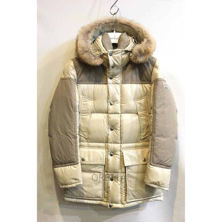 MONCLER モンクレール FREY コヨーテファー付きダウンジャケット 3