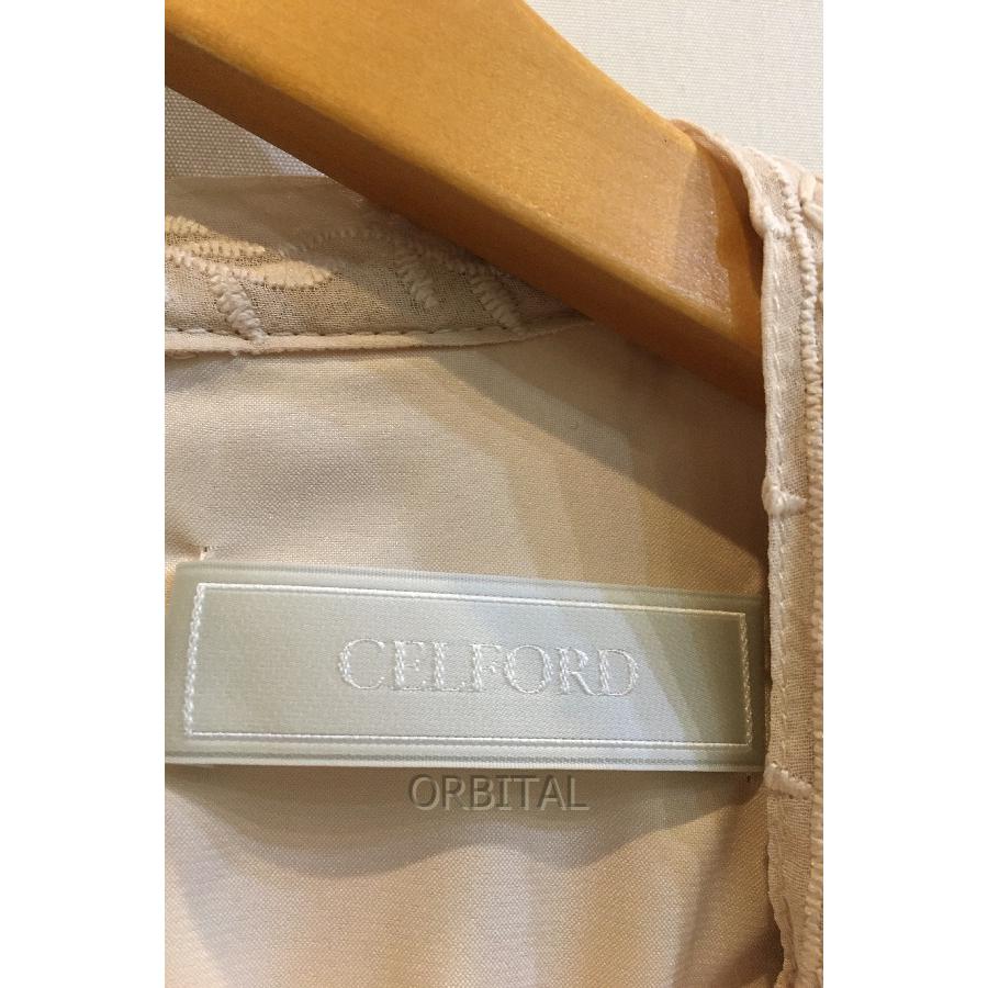 二子玉)CELFORD セルフォード 22AW 未使用 刺繍ボウタイプリーツ 二子玉)CELFORD セルフォード 22AW 未使用 刺繍ボウタイプリーツ