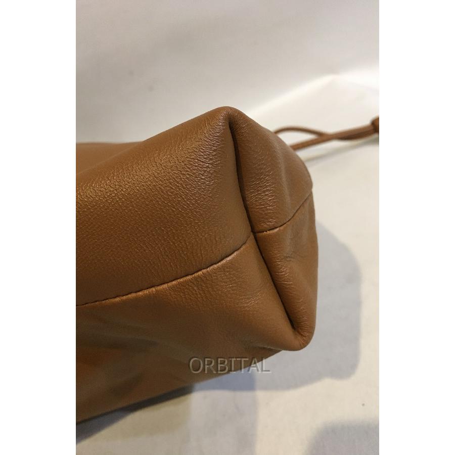 セルリ CELERI 巾着バッグ クラッチバッグ ブラウン セルリ CELERI 巾着バッグ クラッチバッグ ブラウン