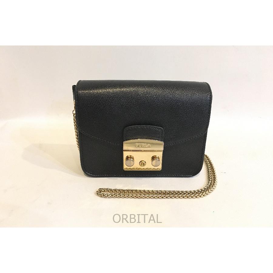 二子玉)フルラ FURLA メトロポリタン Metropolis チェーンレザー  