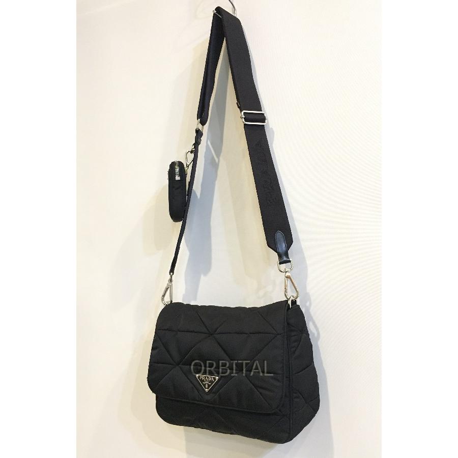 二子玉)PRADA プラダ パデッドRe-Nylon ショルダーバッグ 定価 二子玉)PRADA プラダ パデッドRe-Nylon ショルダーバッグ 定価