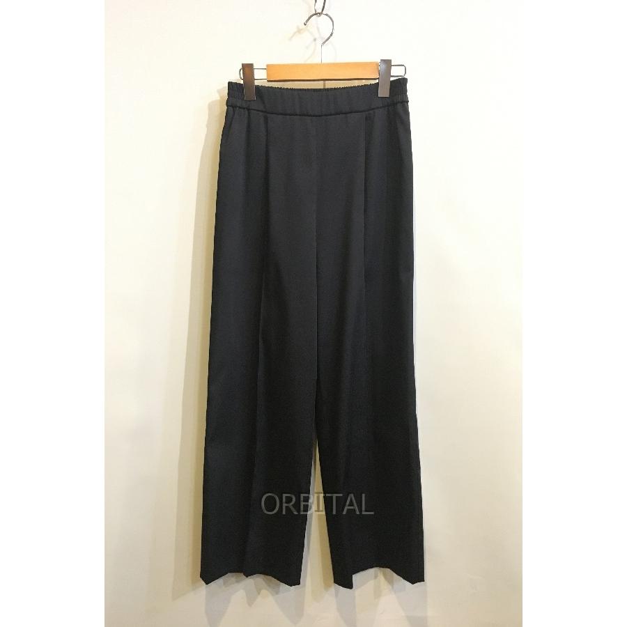 二子玉) yori ヨリ 22AWノンアイロンワイドパンツ 定価24,200円 二子玉) yori ヨリ 22AWノンアイロンワイドパンツ 定価24,200円