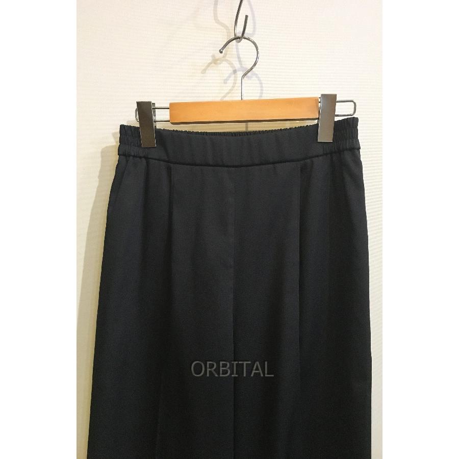二子玉) yori ヨリ 22AWノンアイロンワイドパンツ 定価24,200円 二子玉) yori ヨリ 22AWノンアイロンワイドパンツ 定価24,200円