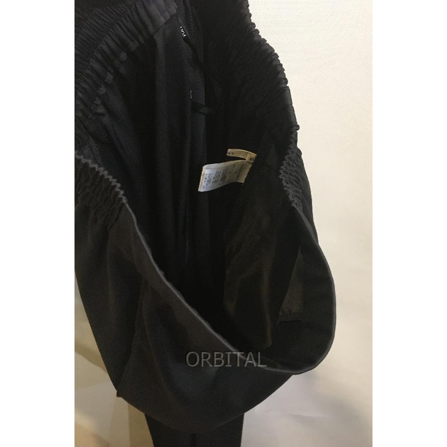 二子玉) yori ヨリ 22AWノンアイロンワイドパンツ 定価24,200円 二子玉) yori ヨリ 22AWノンアイロンワイドパンツ 定価24,200円
