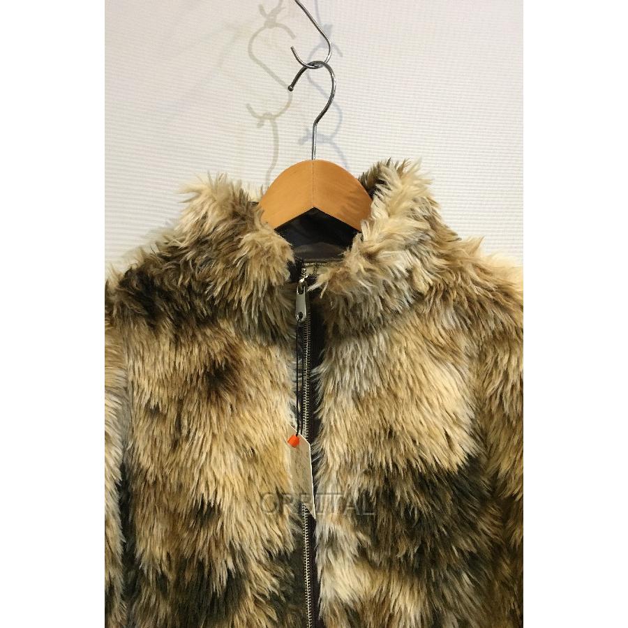 SLYカーリーボアクロップブルゾン SLY（スライ）の「CURLY BOA CROP BZ カーリー ボア クロップ