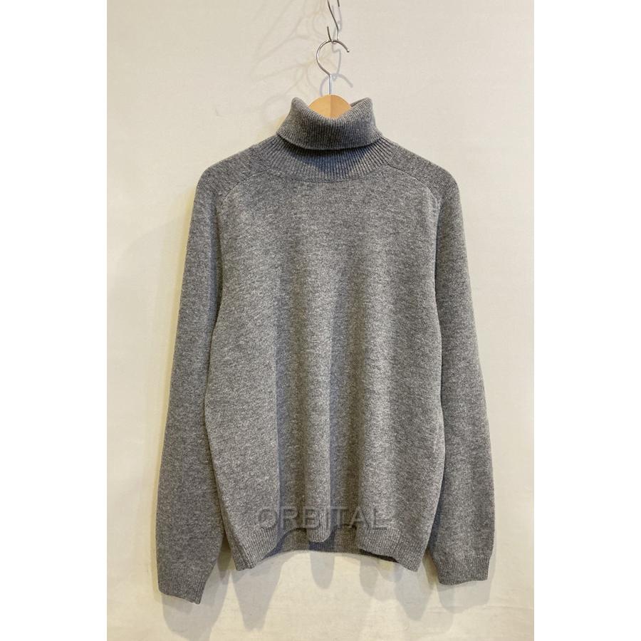 二子玉)GUCCI グッチ 未使用 バックロゴウールタートルニット グレー