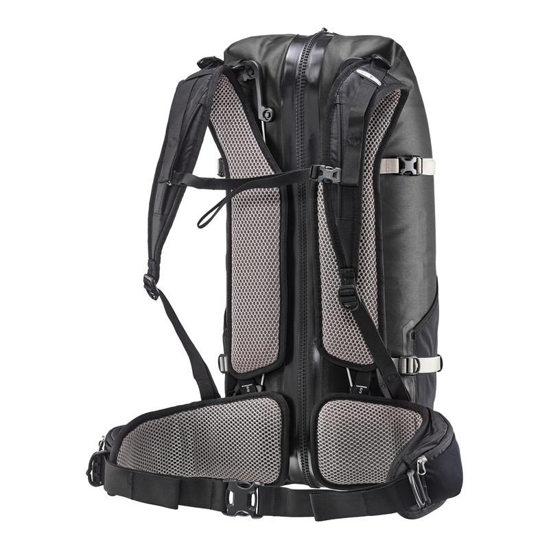 ORTLIEB/オルトリーブ エートラック/35L ブラック : サイ ORTLIEB/オルトリーブ エートラック/35L ブラック : サイ