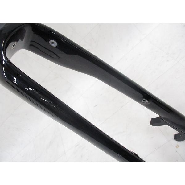 フォーク BMC カーボンフロントフォーク Roadmachine純正(推定 フォーク BMC カーボンフロントフォーク Roadmachine純正(推定