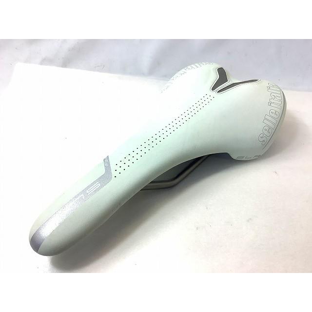 サドル  セライタリア サドル SLR Titaniumレール ホワイト - 中古 |  | 01