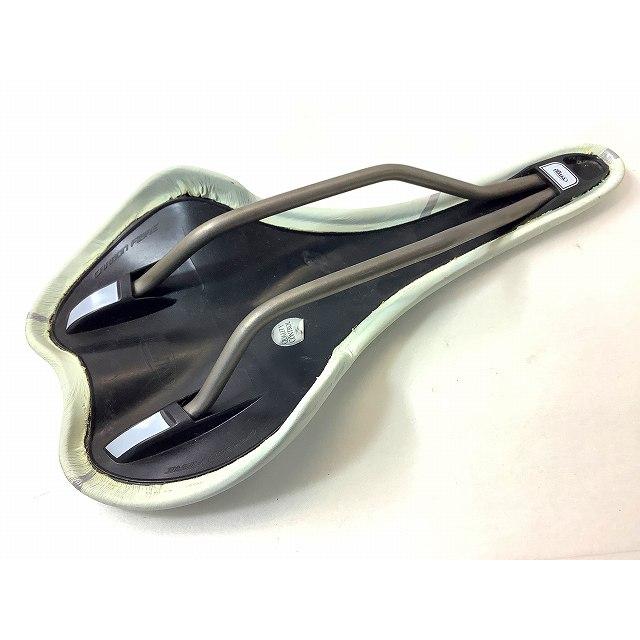 サドル  セライタリア サドル SLR Titaniumレール ホワイト - 中古 |  | 03