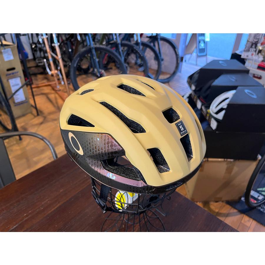 OAKLEY ARO3 endurance ヘルメット　アジアンフィット | OAKLEY | 04