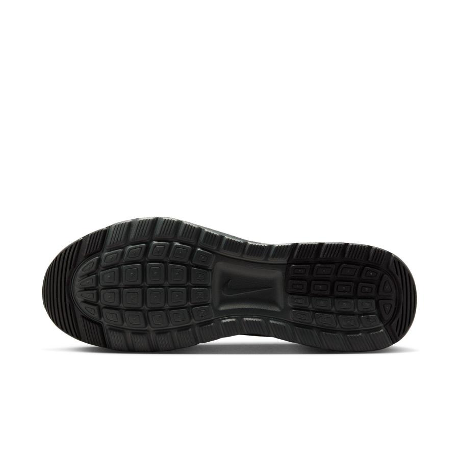 NIKE（ナイキ） エア マックス NUAXIS BLACK/UNIVERSITY RED-BLACK