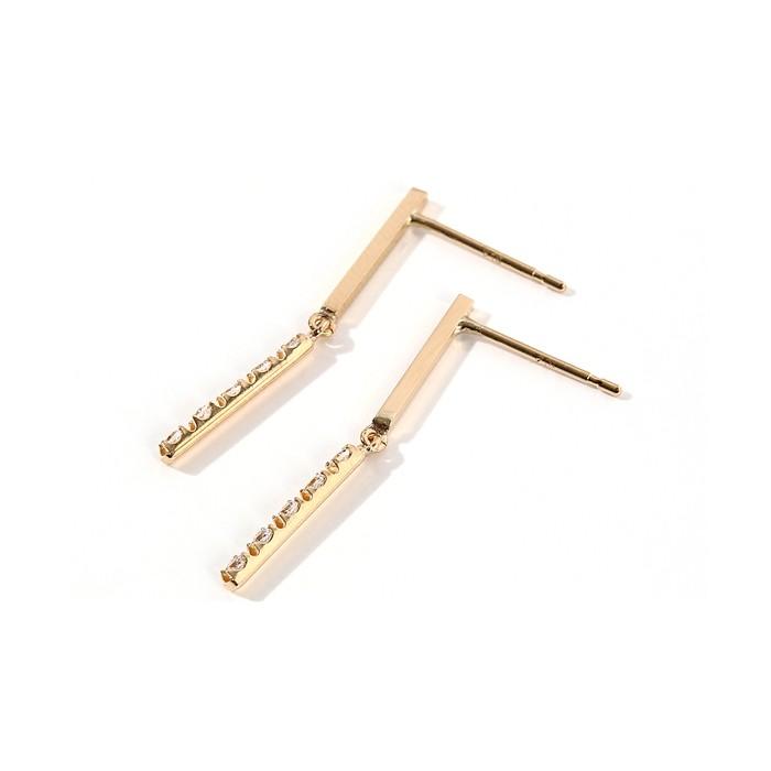 ピアス 18k 揺れる 18金 k18 バー キュービック ジルコニア 18金ピアス