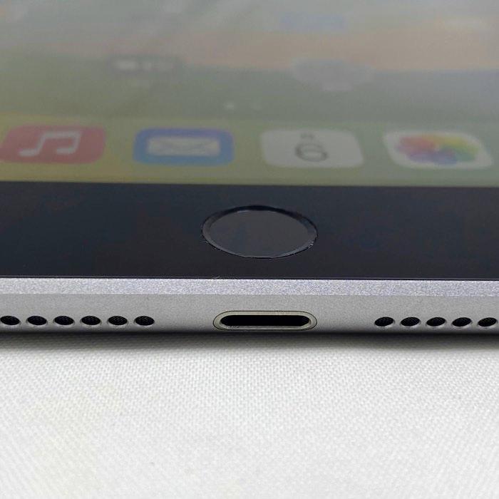 新品同様 iPad（第6世代） Wi-Fi+Cellular 本体 SIMフリー 32GB