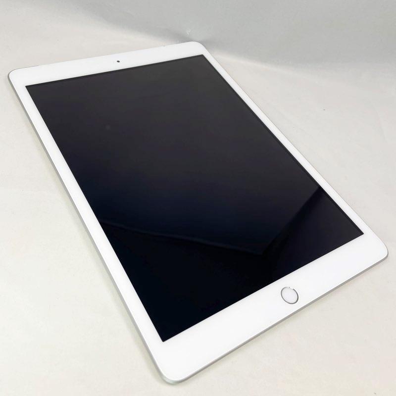 iPad（第8世代） Wi-Fi+Cellular 本体 SIMフリー 32GB 10.2インチ