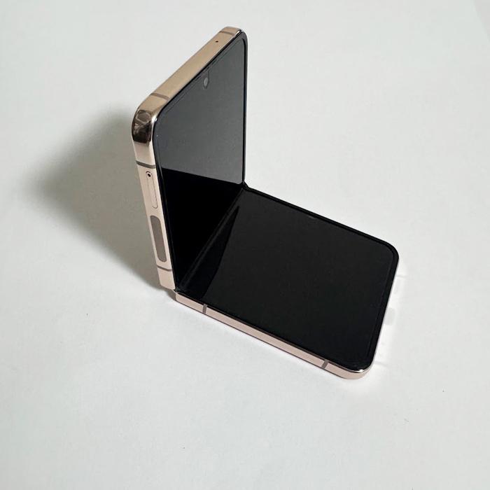 Galaxy Z Flip4 5G ファイブジー SC-54C 折り畳み式 カバー