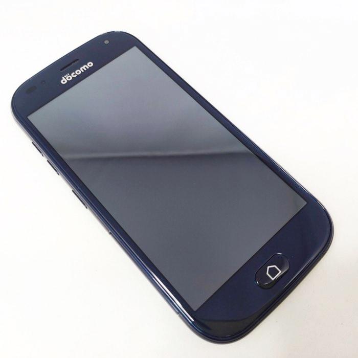 富士通 らくらくスマートフォン FCNT F-42A 32GB かんたん 富士通 らくらくスマートフォン FCNT F-42A 32GB かんたん