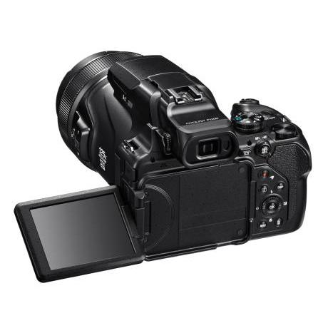 ☆Nikon / ニコン レンズ一体型デジタルカメラ COOLPIX P1100